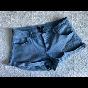 Blue jean shorts
